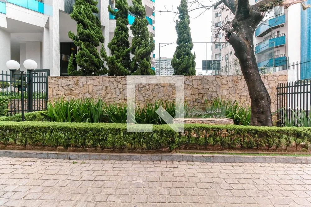 Cobertura, 3 quartos, 207 m² - Foto 2