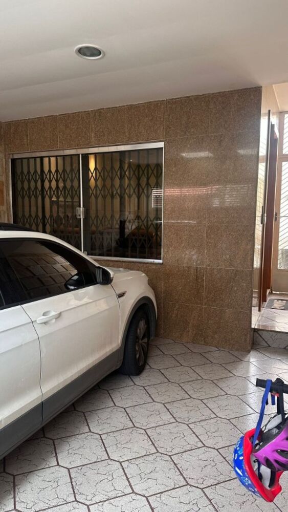 Casa, 4 quartos, 261 m² - Foto 2