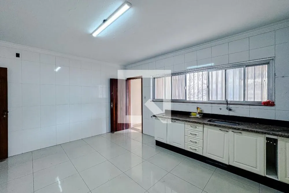 Casa, 3 quartos, 270 m² - Foto 3