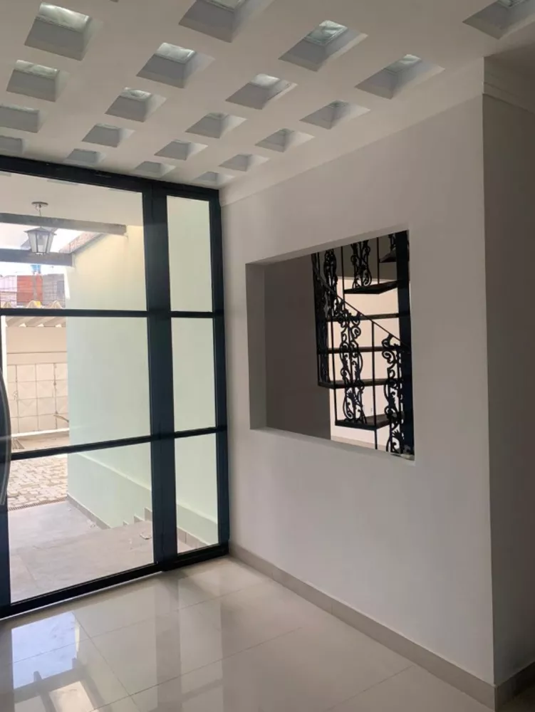 Casa à venda com 3 quartos, 270m² - Foto 5