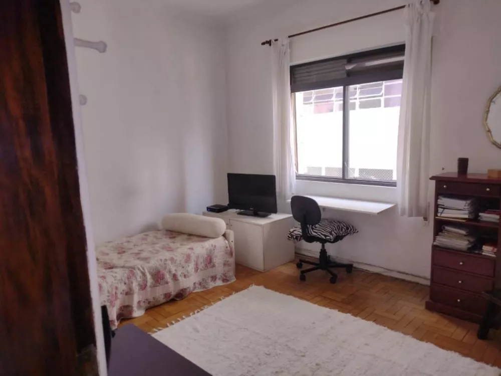 Apartamento à venda com 3 quartos, 210m² - Foto 12