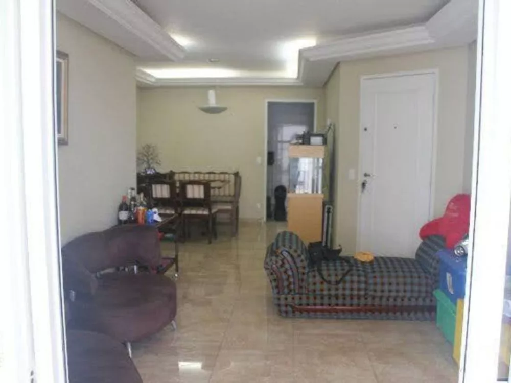 Apartamento à venda com 3 quartos, 64m² - Foto 2