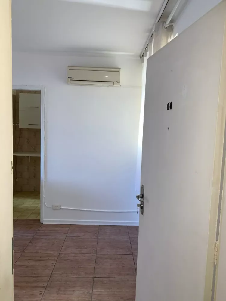 Apartamento à venda com 2 quartos, 63m² - Foto 2