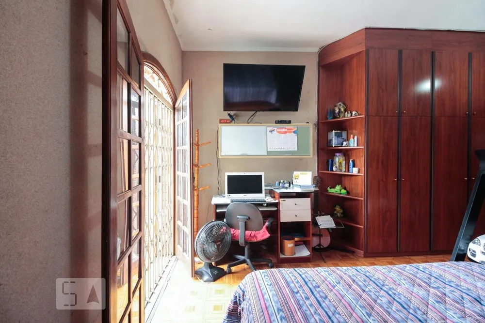 Casa, 3 quartos, 235 m² - Foto 2