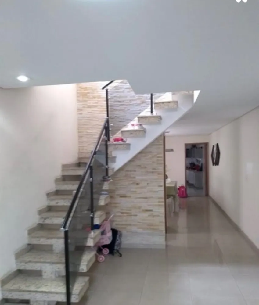 Casa, 3 quartos, 298 m² - Foto 3