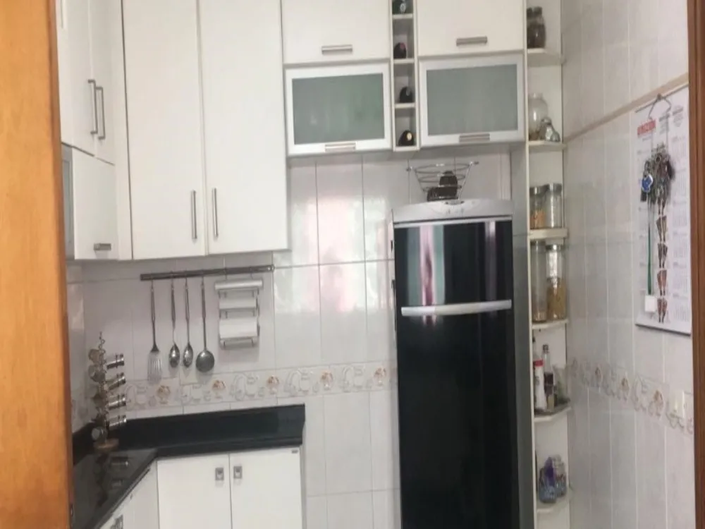 Casa, 3 quartos, 240 m² - Foto 8