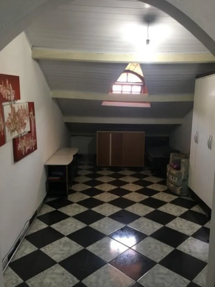 Casa, 3 quartos, 240 m² - Foto 6