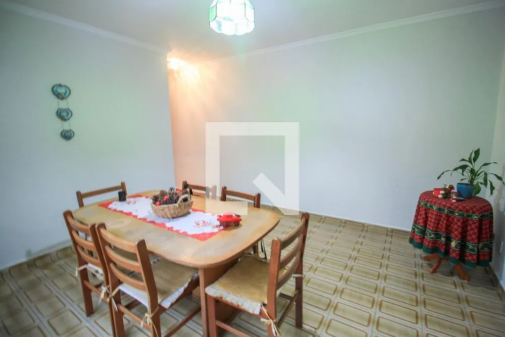 Casa, 3 quartos, 220 m² - Foto 6