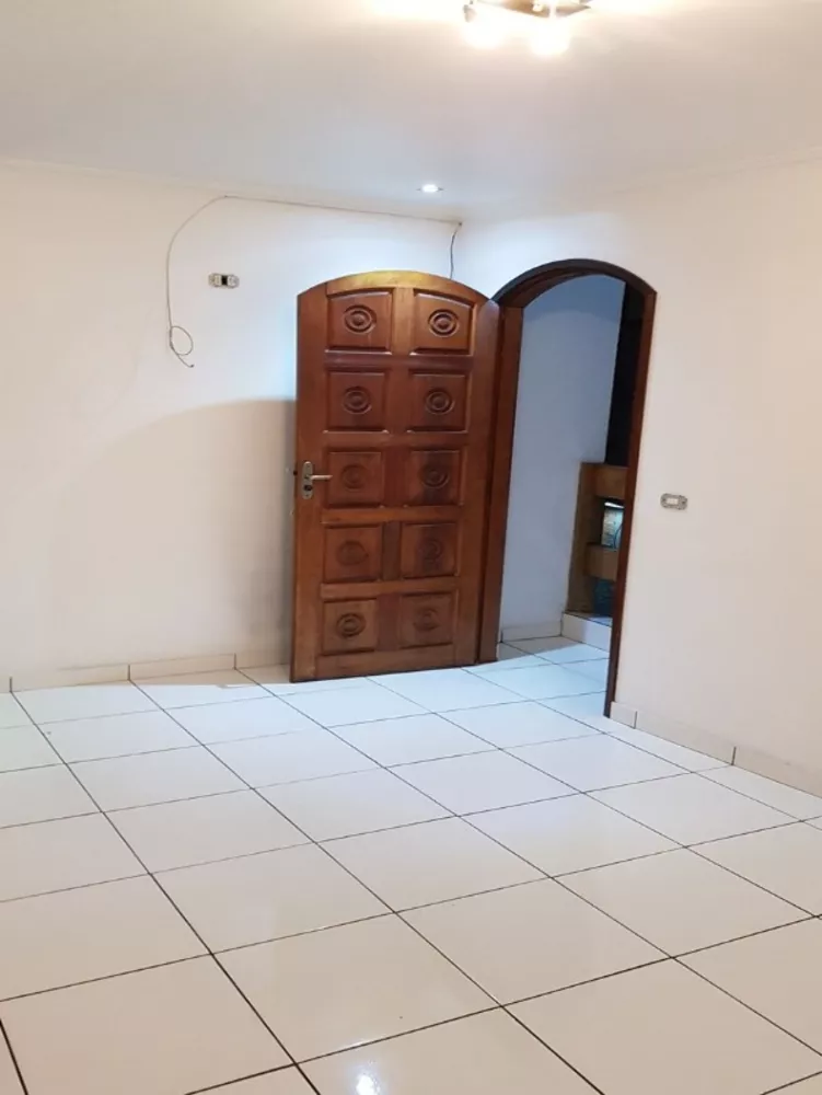 Casa à venda com 3 quartos, 324m² - Foto 6