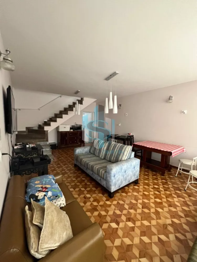 Casa, 3 quartos, 192 m² - Foto 2