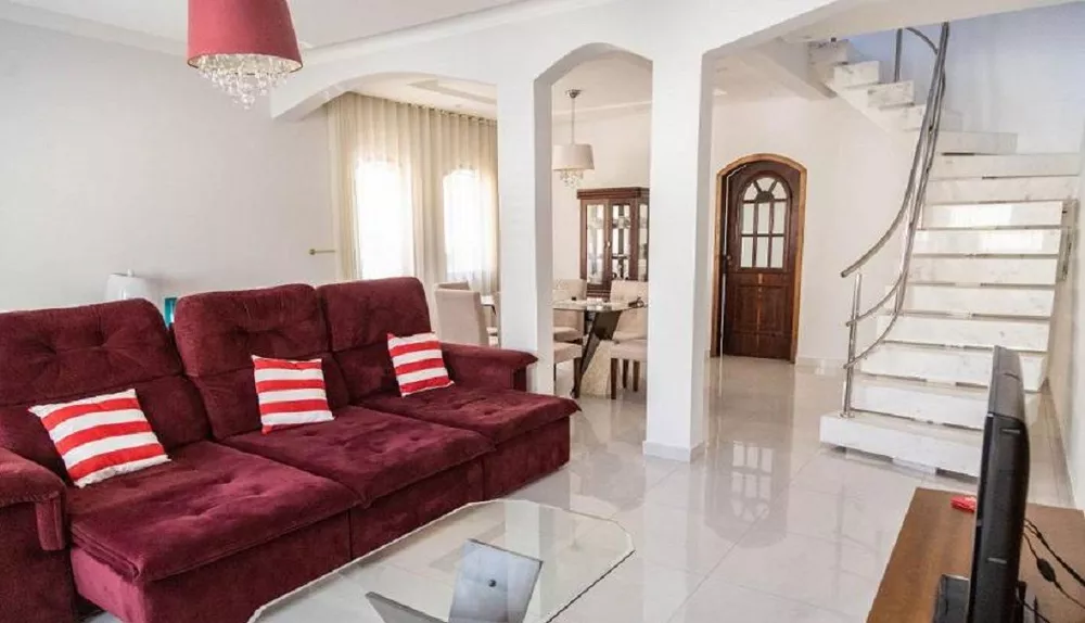 Casa à venda com 5 quartos, 400m² - Foto 1