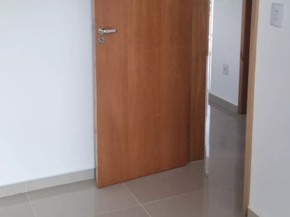 Apartamento à venda com 2 quartos, 37m² - Foto 3