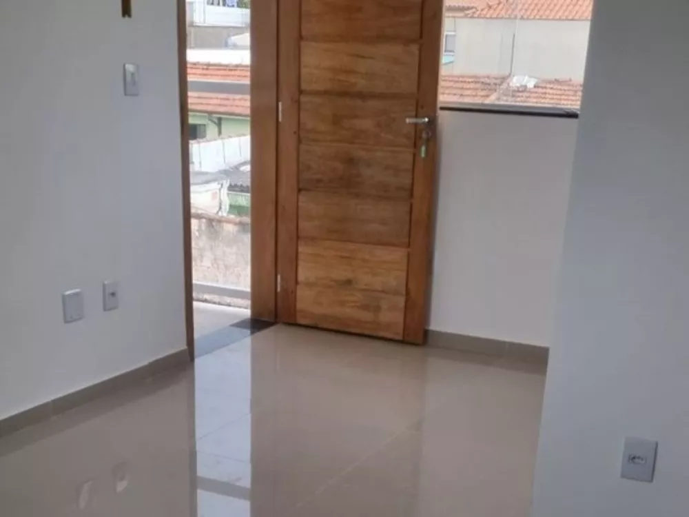 Apartamento à venda com 2 quartos, 37m² - Foto 2