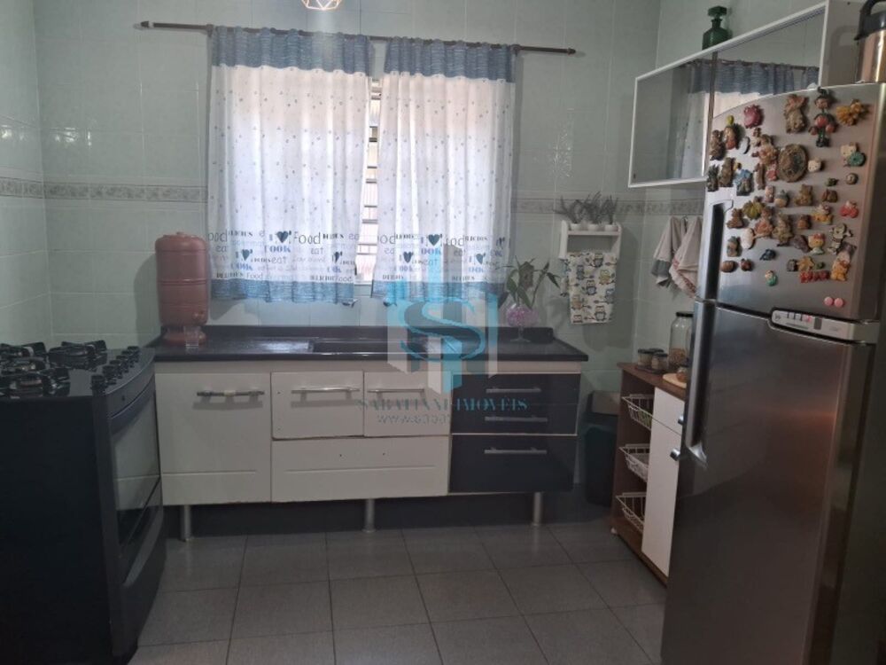 Casa à venda com 5 quartos, 250m² - Foto 8