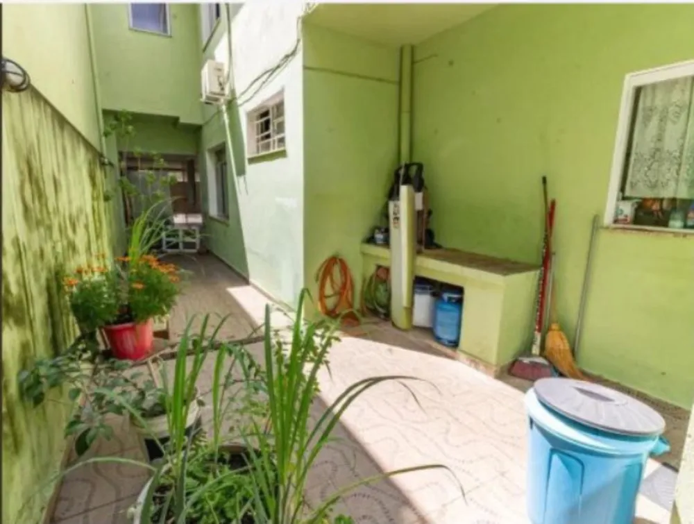 Casa, 4 quartos, 217 m² - Foto 9
