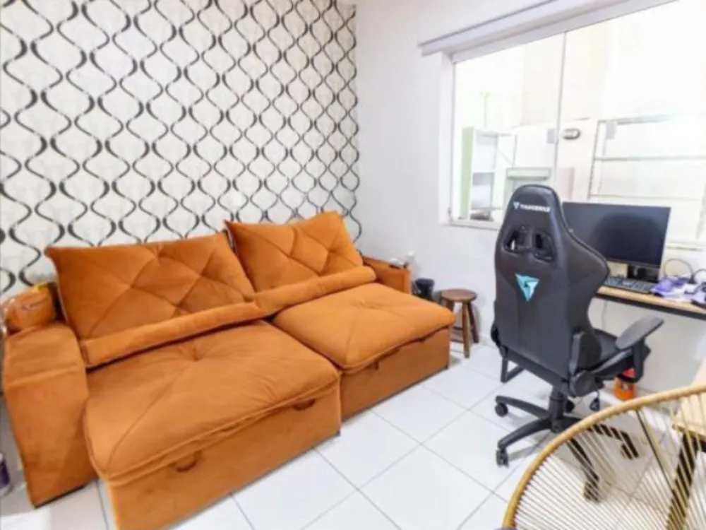 Casa, 4 quartos, 217 m² - Foto 1