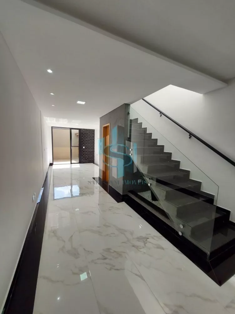 Casa, 3 quartos, 108 m² - Foto 1