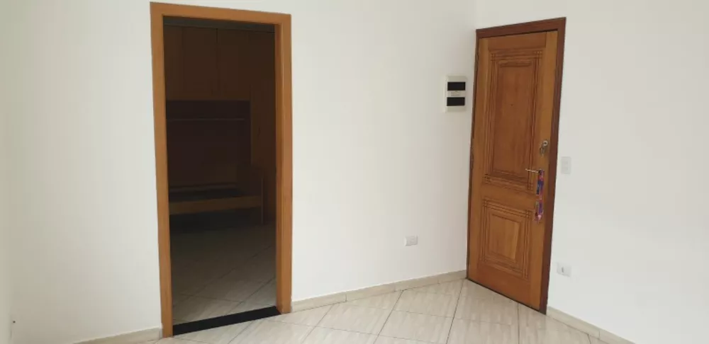 Apartamento à venda com 2 quartos, 75m² - Foto 1