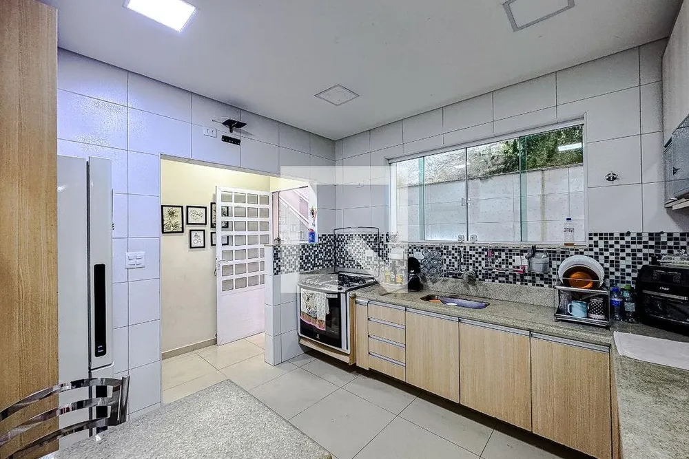 Casa, 3 quartos, 180 m² - Foto 7