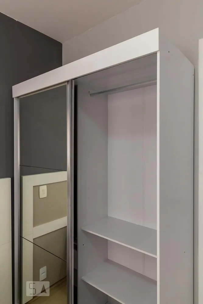 Apartamento, 1 quarto, 28 m² - Foto 2