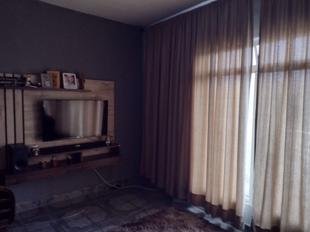 Casa, 3 quartos, 180 m² - Foto 4
