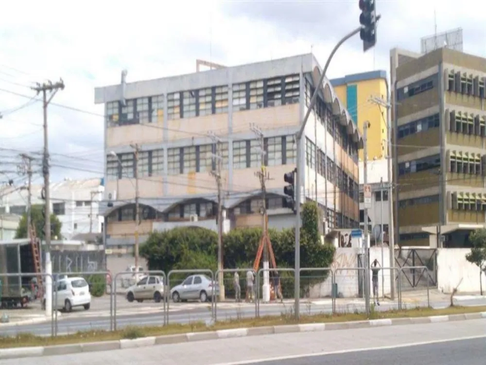 Prédio Inteiro, 3380 m² - Foto 1