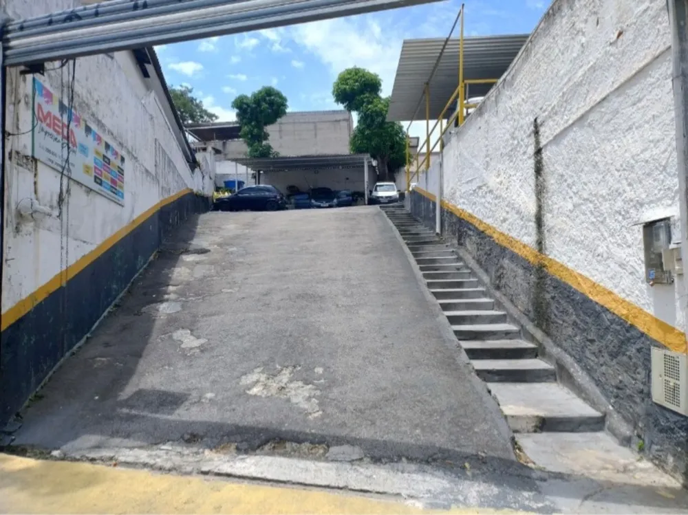 Loteamento e Condomínio, 715 m² - Foto 3