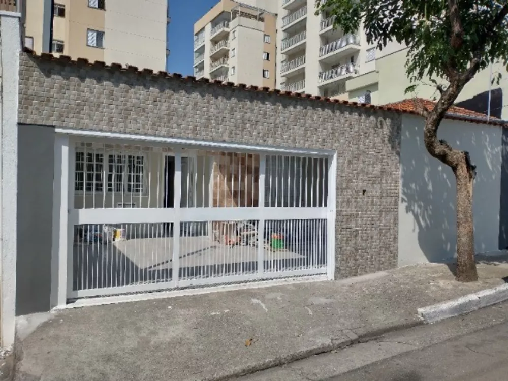 Casa à venda com 3 quartos, 100m² - Foto 1