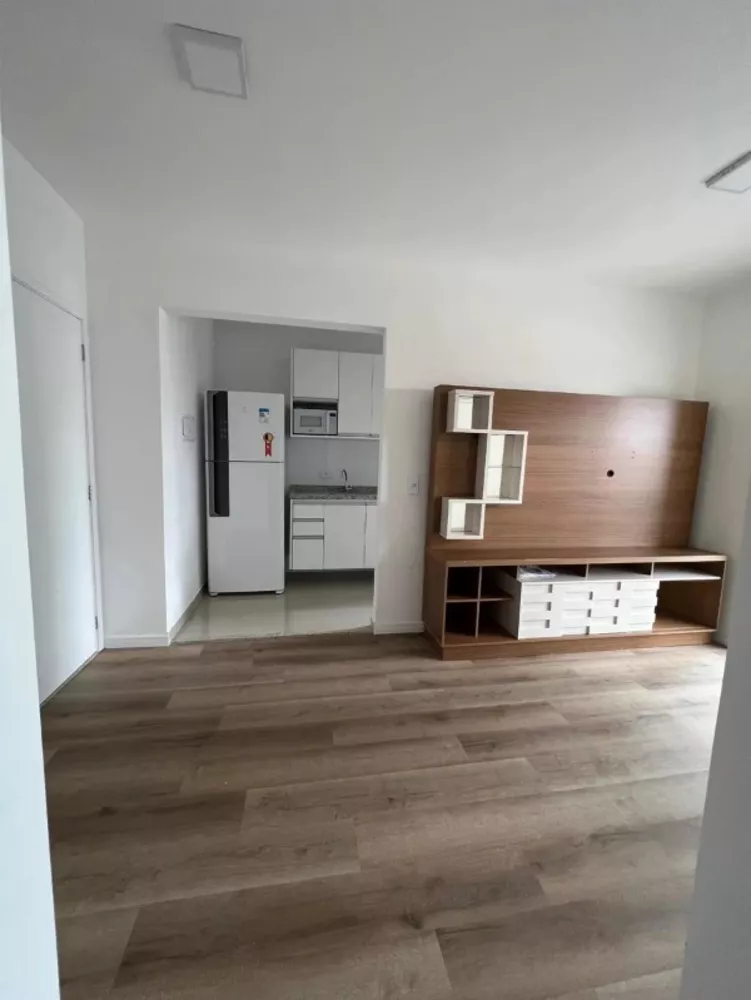 Apartamento à venda com 1 quarto, 36m² - Foto 1