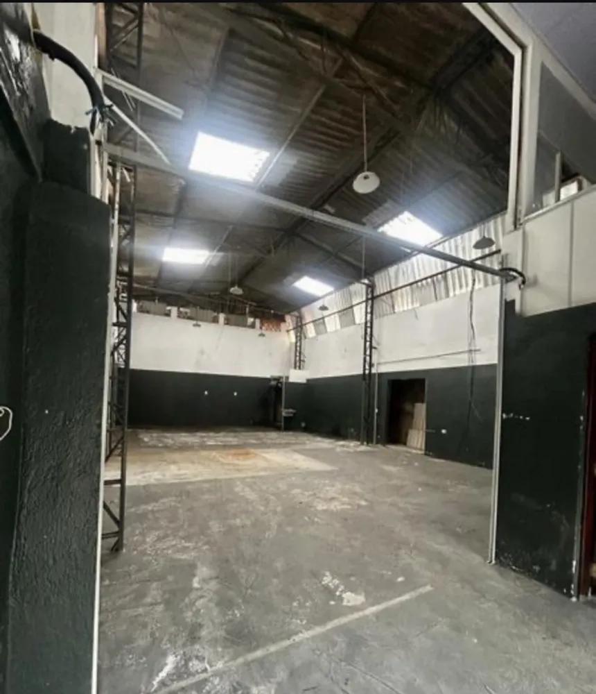 Depósito-Galpão, 216 m² - Foto 4