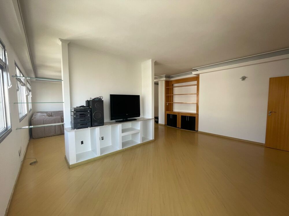 Apartamento, 3 quartos, 230 m² - Foto 5