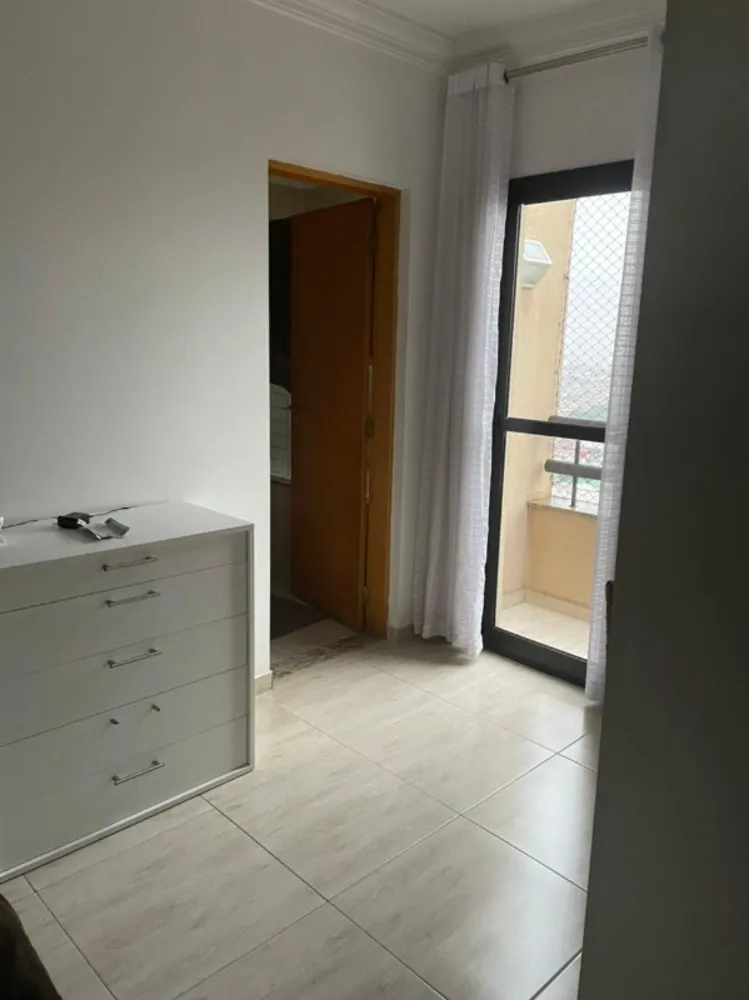 Apartamento, 3 quartos, 260 m² - Foto 2