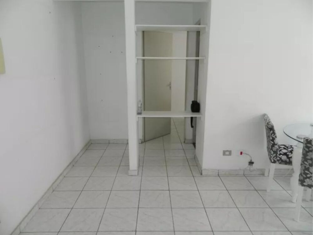 Apartamento à venda com 1 quarto, 37m² - Foto 1