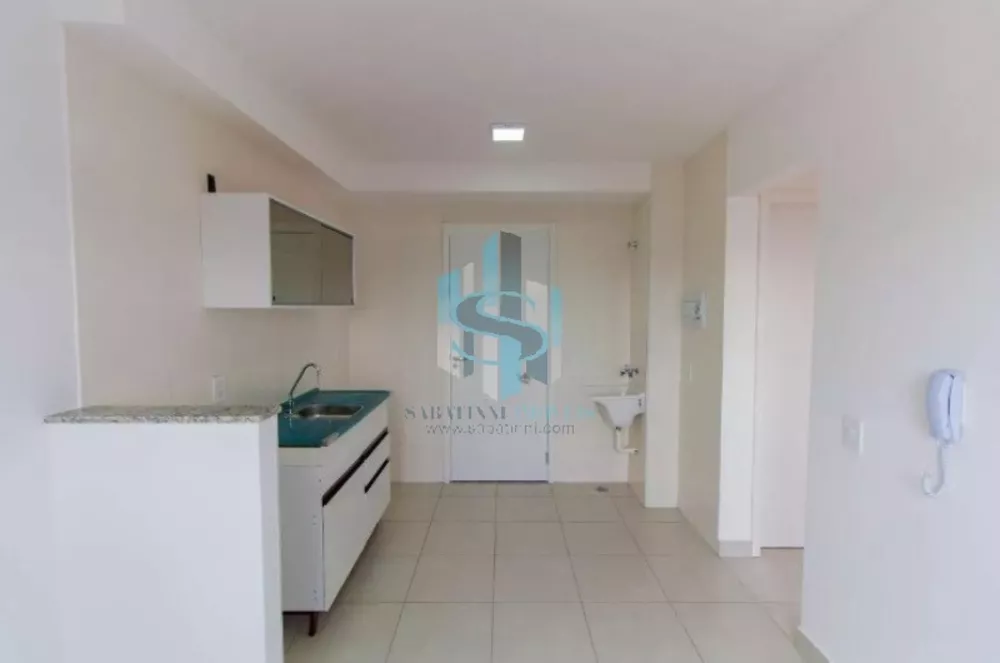 Apartamento à venda com 2 quartos, 32m² - Foto 3