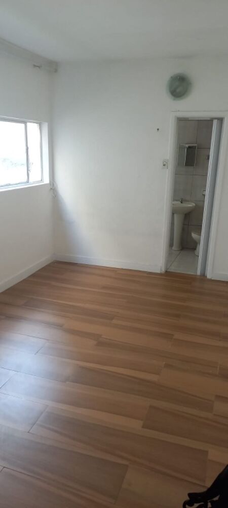 Apartamento, 1 quarto, 29 m² - Foto 2