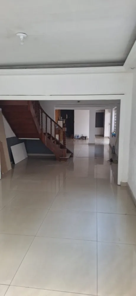 Casa, 4 quartos, 260 m² - Foto 12