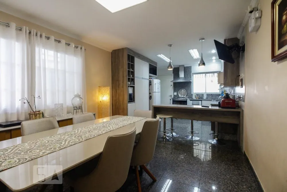 Casa, 3 quartos, 237 m² - Foto 9