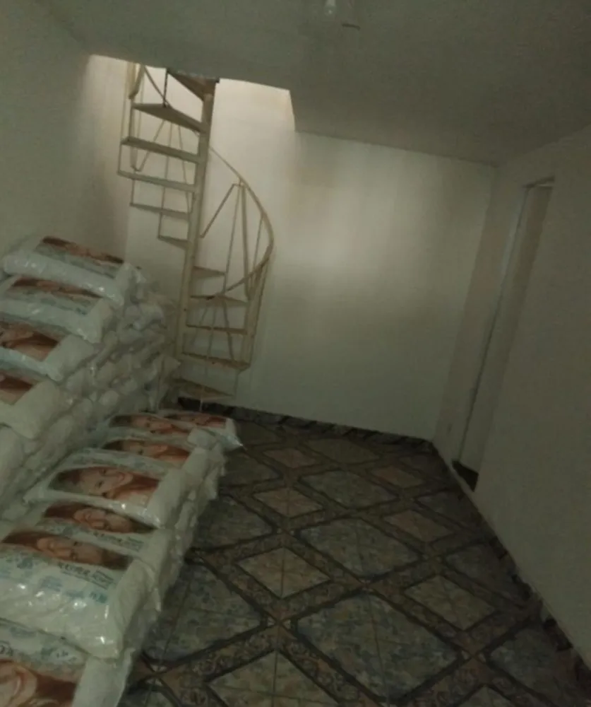 Casa, 4 quartos, 240 m² - Foto 3