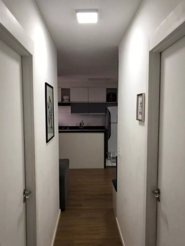 Apartamento à venda com 2 quartos, 42m² - Foto 4