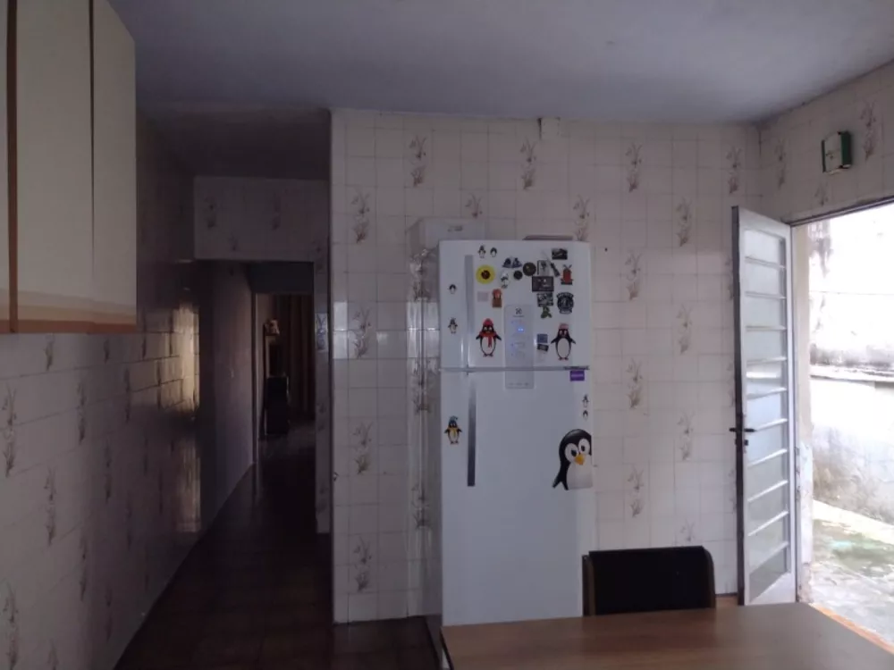 Casa à venda com 3 quartos, 180m² - Foto 5