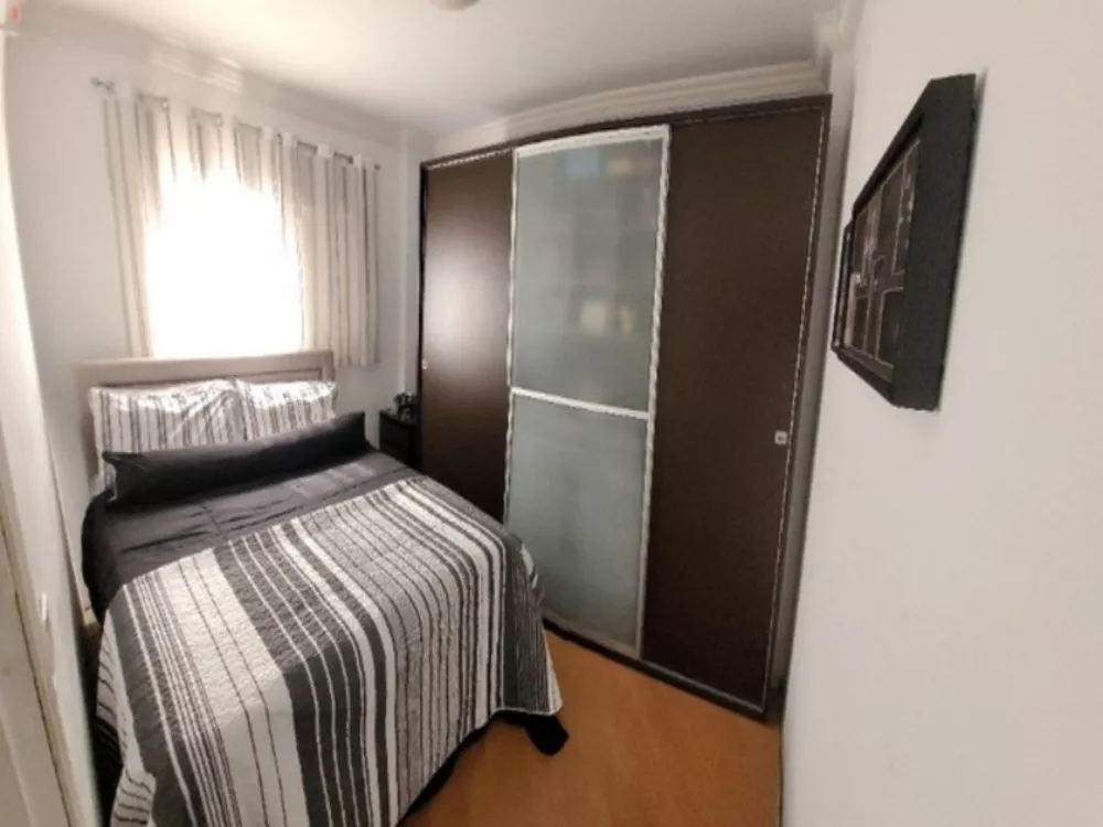 Apartamento à venda com 2 quartos, 48m² - Foto 2