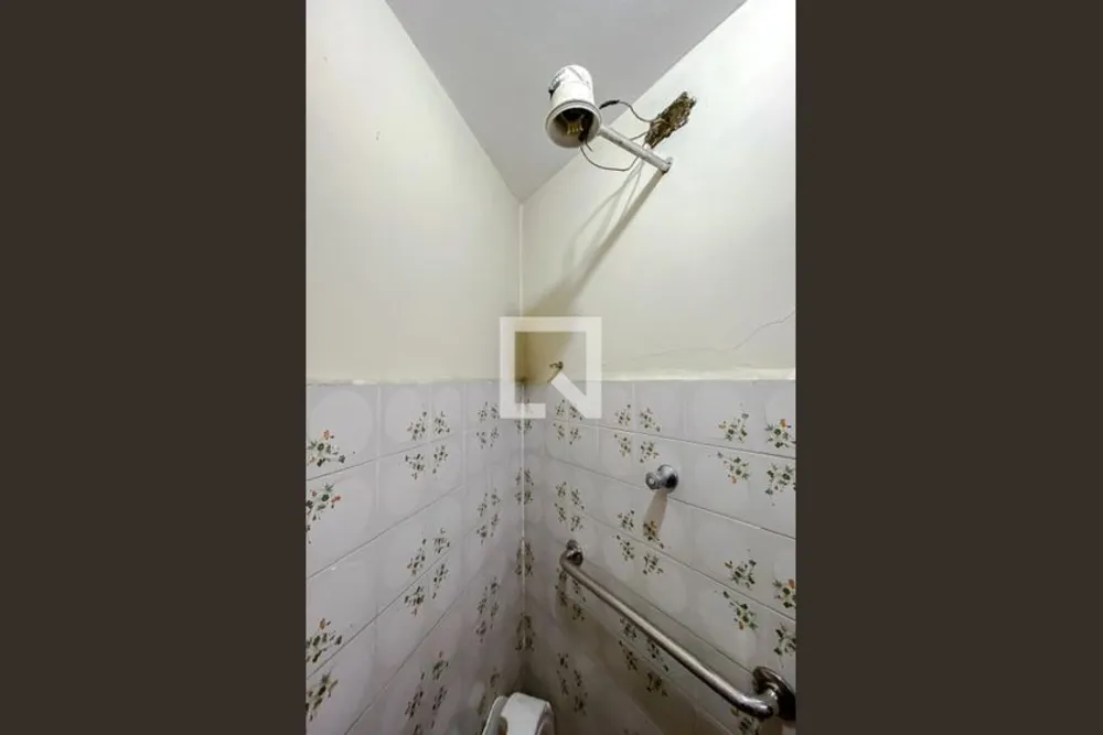 Casa, 4 quartos, 194 m² - Foto 2