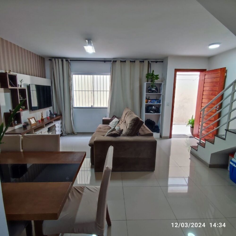 Casa, 2 quartos, 71 m² - Foto 2