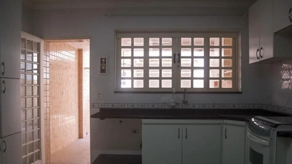 Casa, 3 quartos, 200 m² - Foto 3