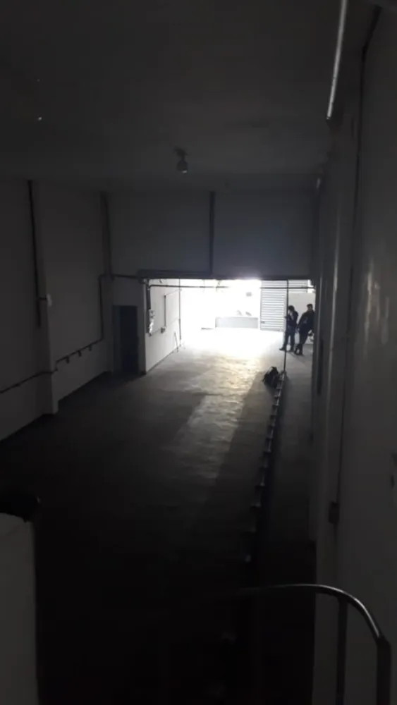Depósito-Galpão, 250 m² - Foto 1