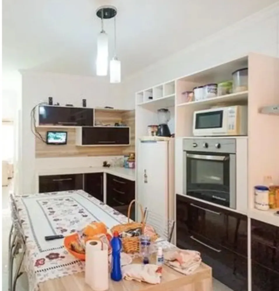 Casa, 3 quartos, 200 m² - Foto 6