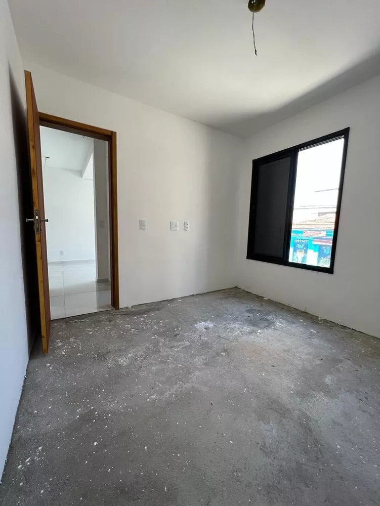 Apartamento à venda com 2 quartos, 39m² - Foto 4