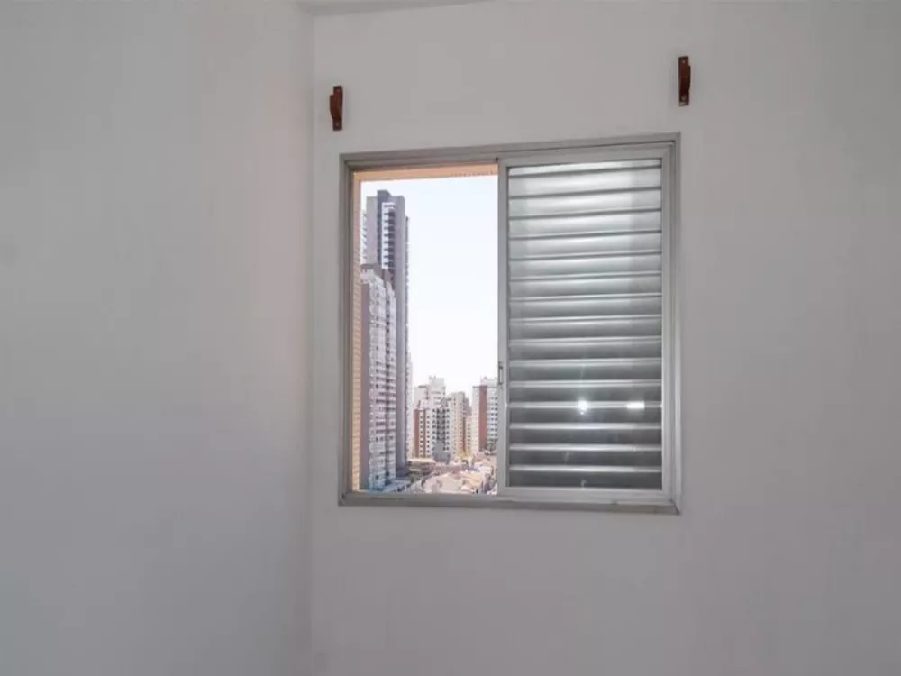 Apartamento à venda com 2 quartos, 78m² - Foto 5