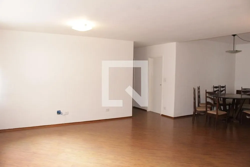 Apartamento, 3 quartos, 131 m² - Foto 2