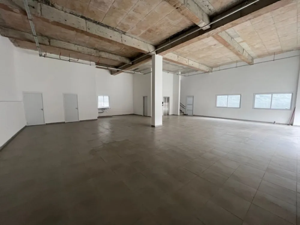 Prédio Inteiro, 600 m² - Foto 2